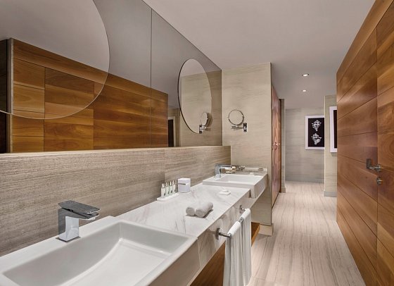 Acanthus & Cennet Barut Collection - Beispiel Bad Penthouse Suite (Zimmercodierung WBN)