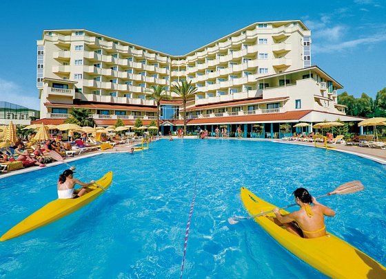 Febeach Hotel