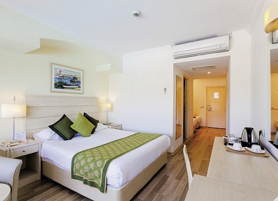 Febeach Hotel - Wohnbeispiel Doppelzimmer Large (Zimmercodierungen DBL & DBG)