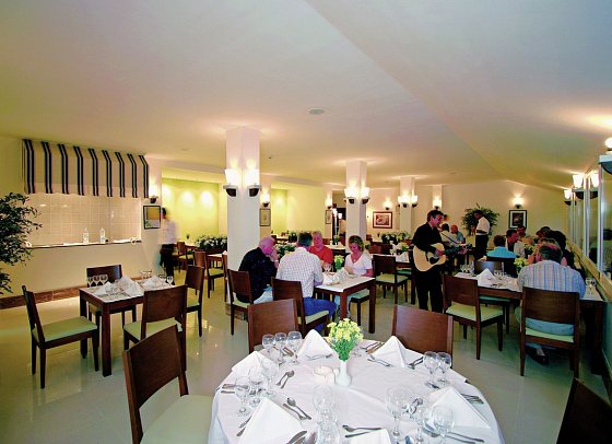 Febeach Hotel