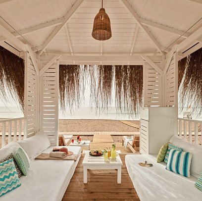 Lara Barut Collection