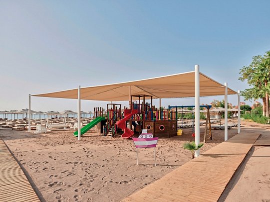 Lara Barut Collection