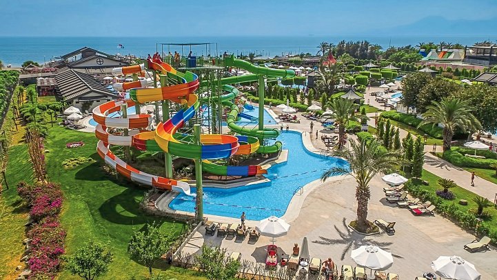 Limak Lara De Luxe Resort