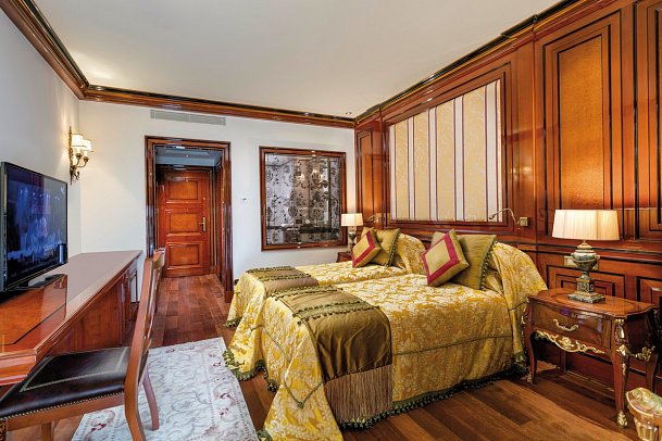 Titanic Mardan Palace - Wohnbeispiel Classic-Zimmer