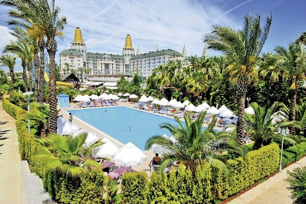 Delphin Diva Premiere