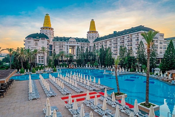 Delphin Diva Premiere