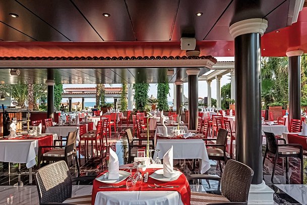 Club Hotel Sera