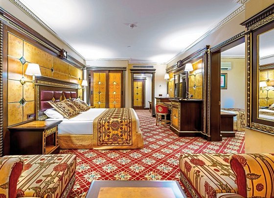 Club Hotel Sera - Wohnbeispiel Familienzimmer Haupthaus