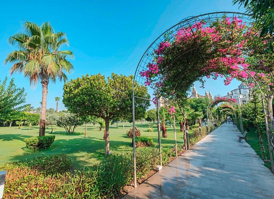 Melas Lara Hotel