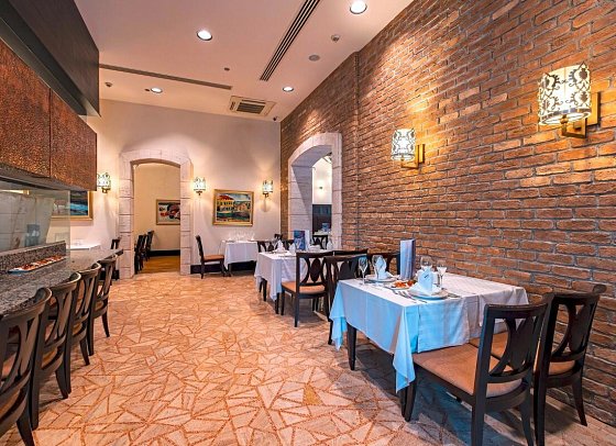 Melas Lara Hotel