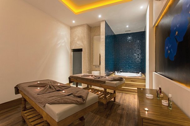 Sherwood Exclusive Lara