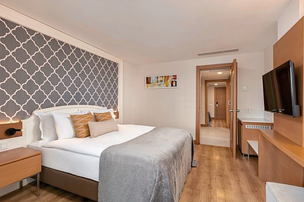 Sherwood Exclusive Lara - Wohnbeispiel Familienzimmer (Zimmercodierung FBN)