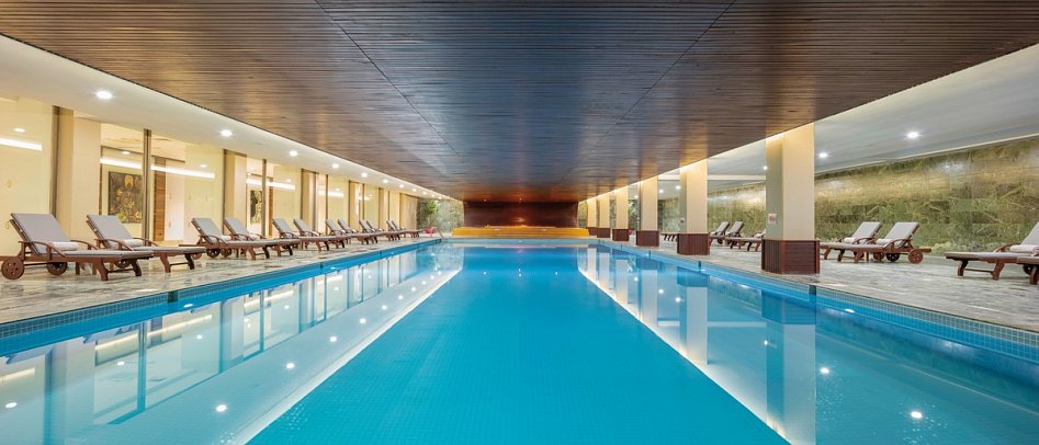 Nirvana Cosmopolitan