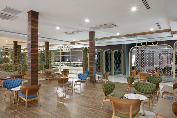 Nirvana Cosmopolitan