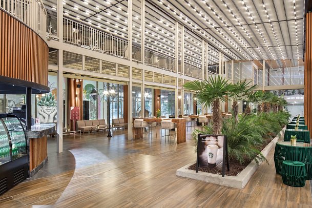 Nirvana Cosmopolitan