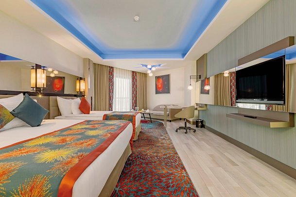 Royal Seginus - Wohnbeispiel Familienzimmer (Zimmercodierungen FBL & FBM)