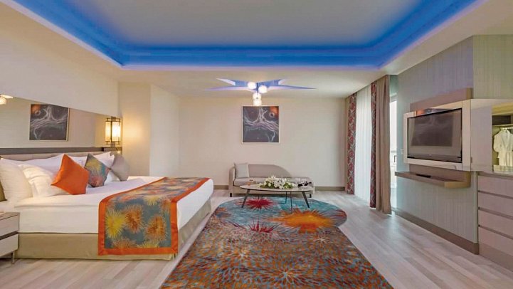 Royal Seginus - Wohnbeispiel Juniorsuite (Zimmercodierung JBM)