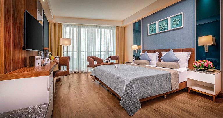 Baia Lara - Wohnbeispiel Doppelzimmer Meerblick (Zimmercodierungen DBM & DCM)