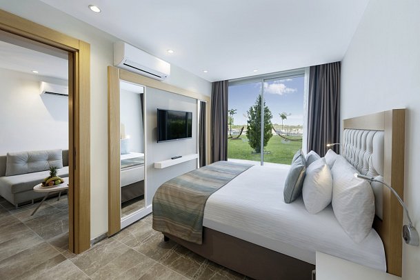 Aska Lara Resort & Spa