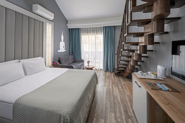 Siam Elegance Hotels & Spa - Wohnbeispiel Familienzimmer Duplex (Zimmercodierungen MB1 & MB2)