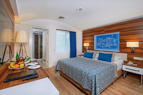 Limak Atlantis De Luxe Hotel & Resort - Wohnbeispiel Familienzimmer (Zimmercodierungen FB1 & FB2)