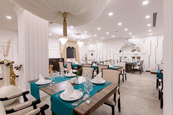 Roma Beach Resort & Spa