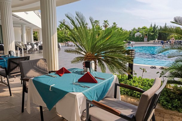 Roma Beach Resort & Spa