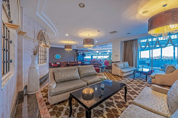 Roma Beach Resort & Spa