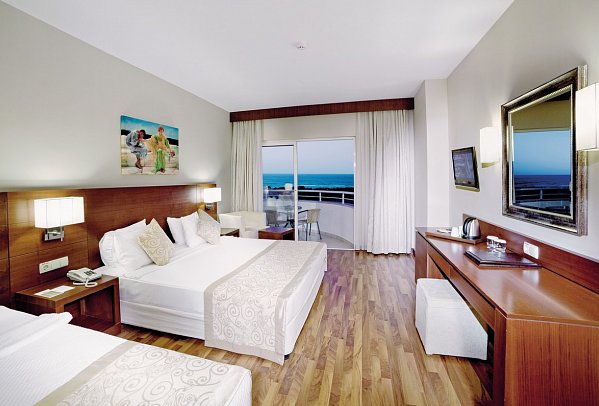 Roma Beach Resort & Spa - Wohnbeispiel Doppelzimmer Meerblick (Zimmercodierung DBM)