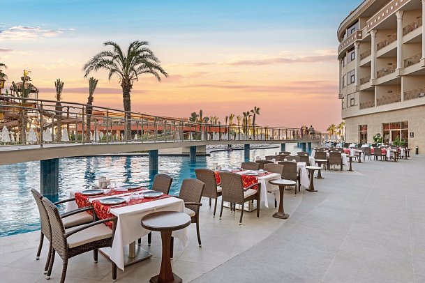 Kirman Belazur Resort & Spa