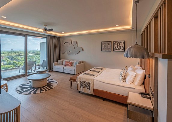 Ethno Belek - Wohnbeispiel DZ Superior Jacuzzi Waldblick (Zimmercodierung DS1)