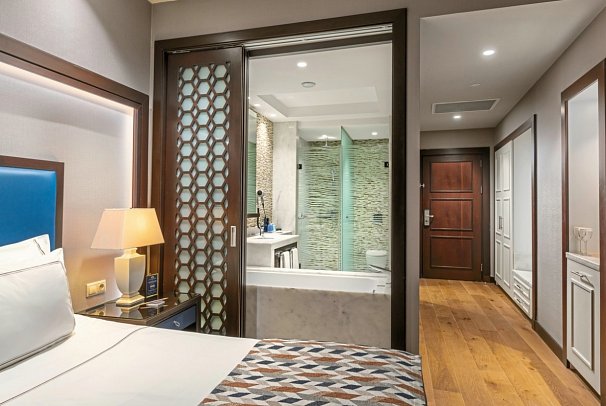 Kaya Palazzo Golf Resort - Wohnbeispiel Doppelzimmer Superior Meerblick (Zimmercodierung DSM)