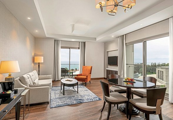 Kaya Palazzo Golf Resort - Wohnbeispiel Suite Palazzo Meerblick (Zimmercodierung WBM)