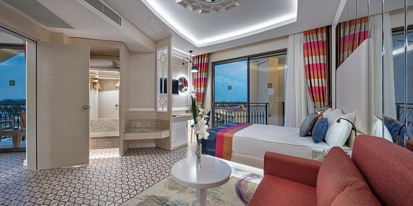 Granada Luxury Belek - Wohnbeispiel Familienzimmer Deluxe (Zimmercodierungen FD1 & FD2)