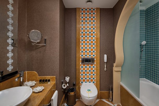 Spice Hotel & Spa - Beispiel Bad