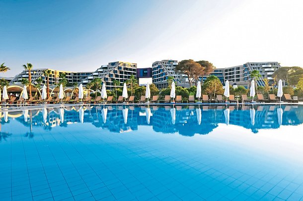 Susesi Luxury Resort