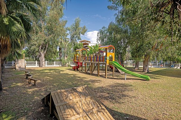 Adora Hotel & Resort