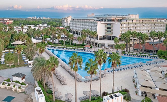 Adora Hotel & Resort