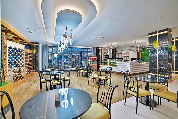 Diamond De Luxe Hotel & Spa