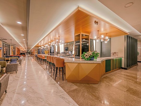 Diamond De Luxe Hotel & Spa