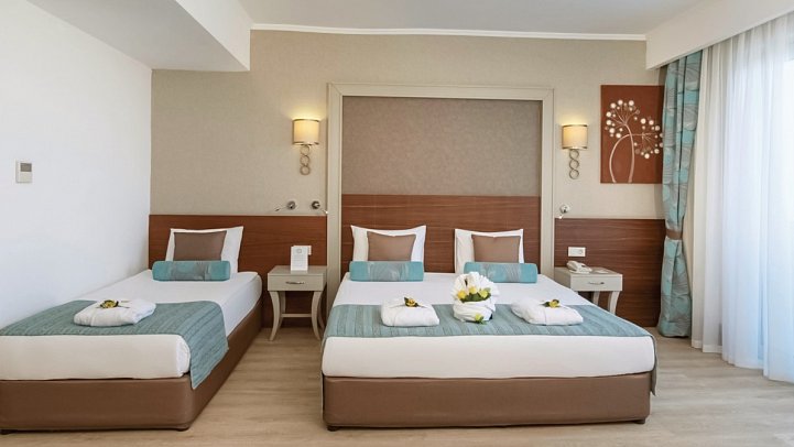 Side Crown Palace - Wohnbeispiel Doppelzimmer (Zimmercodierungen DBL, DCL, DBP & DCP)