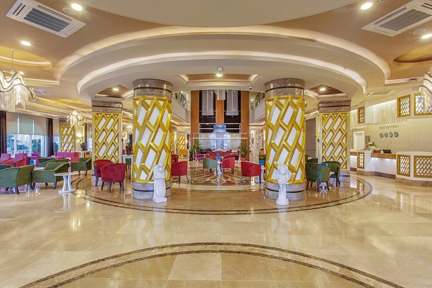 Dream World Resort & Spa