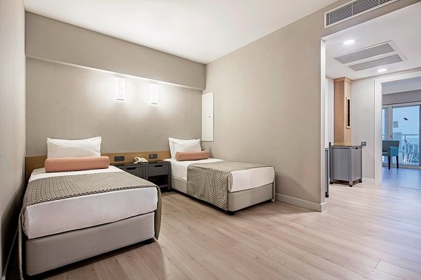 Trendy Aspendos Beach - Zimmercodierungen FE1 & FE2