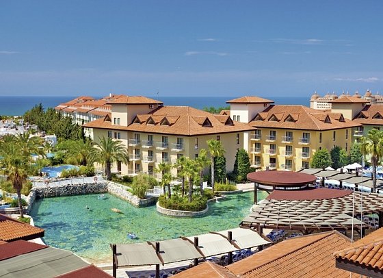 Club Grand Aqua
