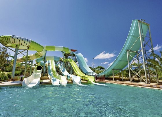 Club Grand Aqua - Amazon Water World