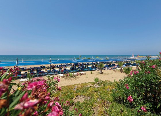 Club Grand Aqua
