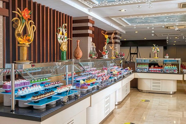 Seaden Corolla Hotel