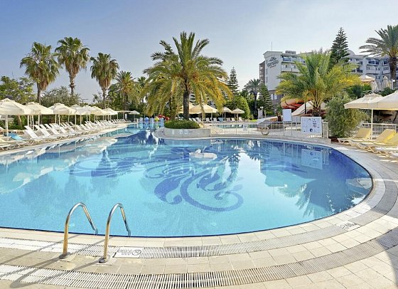 Seaden Corolla Hotel