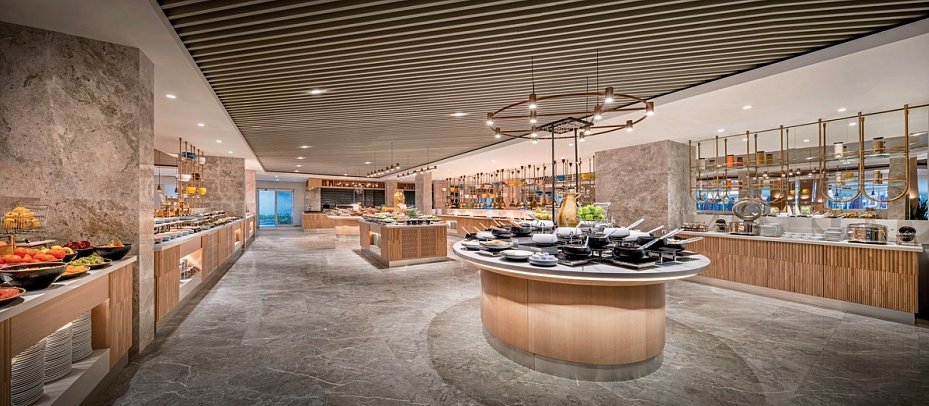 Trendy Palm Beach Adults only