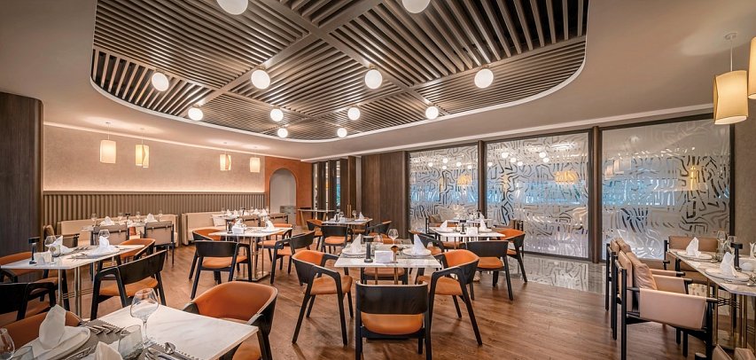 Trendy Palm Beach Adults only